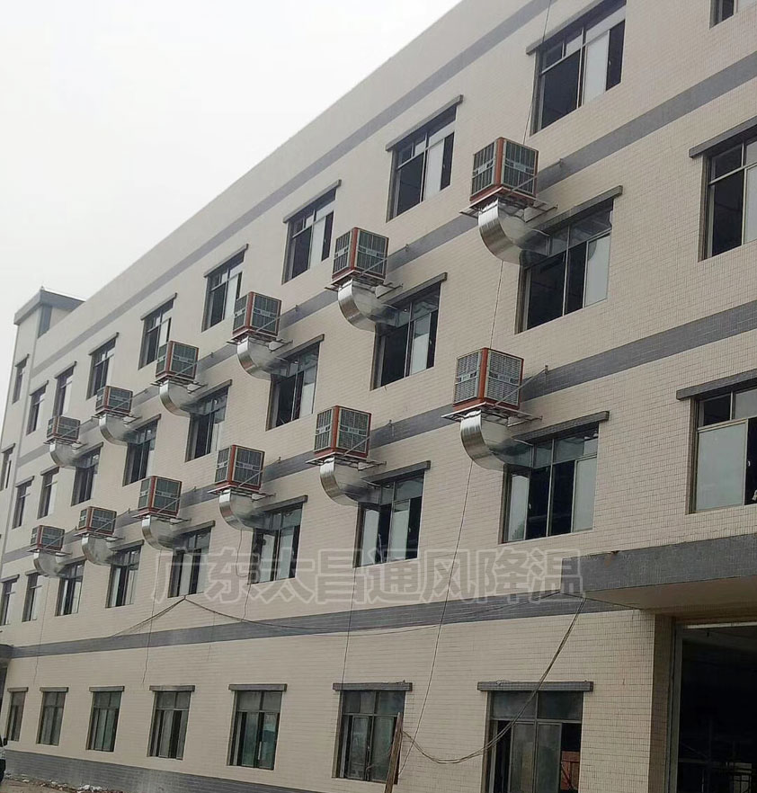 潤東方環(huán)?？照{(diào) 實力打造省電廠房通風降溫