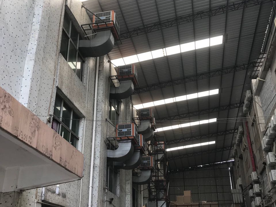 手袋廠針車車間環(huán)?？照{降溫工程